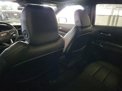 Certified 2023 Cadillac XT4 Premium Luxury FWD image 11