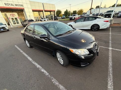 Used 2010 Toyota Corolla XLE w/ XLE EVP Pkg #2 FWD image 8