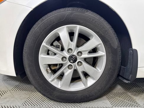 Used 2018 Kia Optima LX FWD image 22