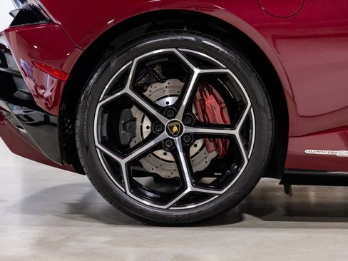 Used 2022 Lamborghini Huracan EVO image 27