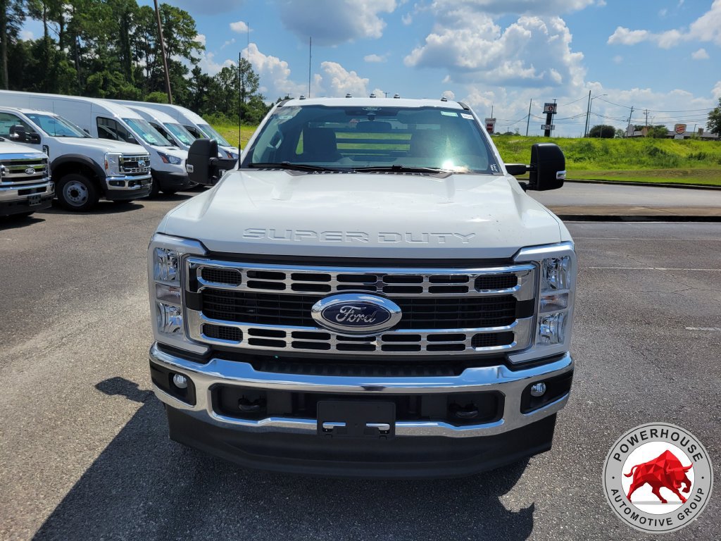 New 2025 Ford F350 XL w/ XL Chrome Package AWD/4WD image 10