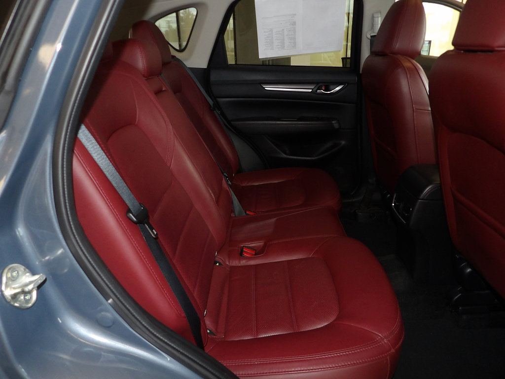 Used 2023 MAZDA CX-5 Carbon Edition AWD/4WD image 18