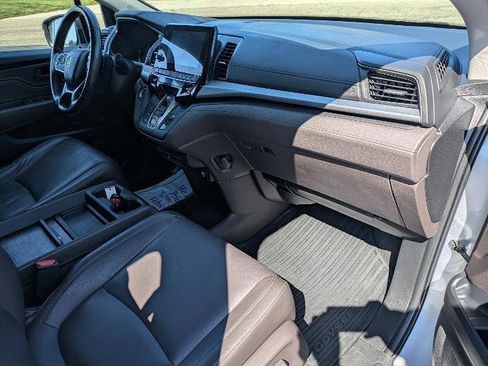 Used 2018 Honda Odyssey Touring image 13