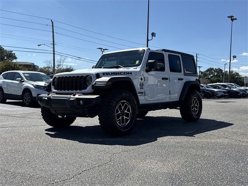 Used 2024 Jeep Wrangler Unlimited Rubicon image 9