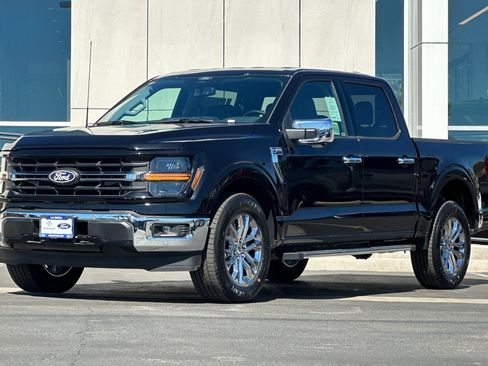 New 2025 Ford F150 XLT w/ Equipment Group 302A MID image 7