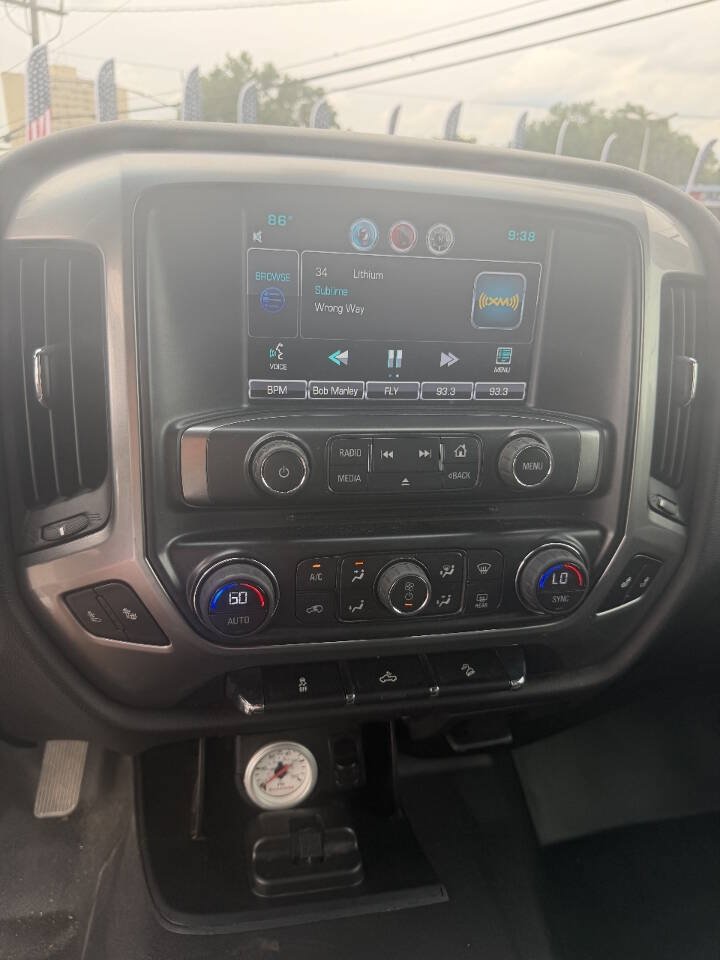 Used 2015 Chevrolet Silverado 2500 LT w/ LT Convenience Package AWD/4WD image 5