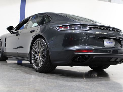 Used 2023 Porsche Panamera Platinum Edition image 11