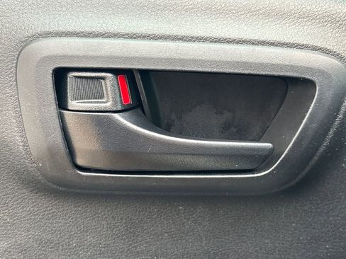 Used 2023 Toyota Tacoma SR image 8