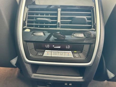 Used 2026 BMW X5 sDrive40i w/ Premium Package image 25