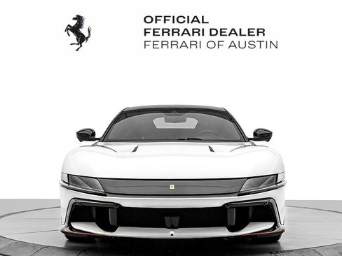 Certified 2025 Ferrari 12Cilindri RWD image 2