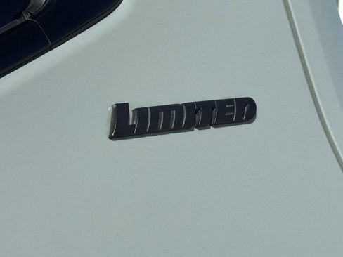 Used 2024 Toyota Tundra Limited image 10