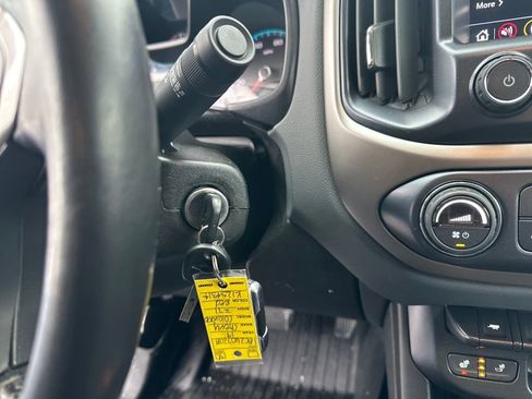 Used 2019 Chevrolet Colorado Z71 image 22