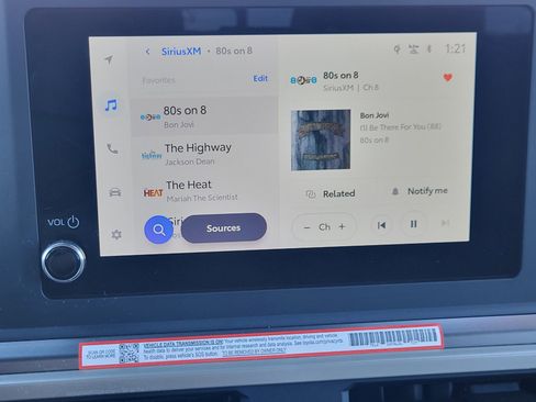 Certified 2025 Toyota Tacoma SR5 image 34