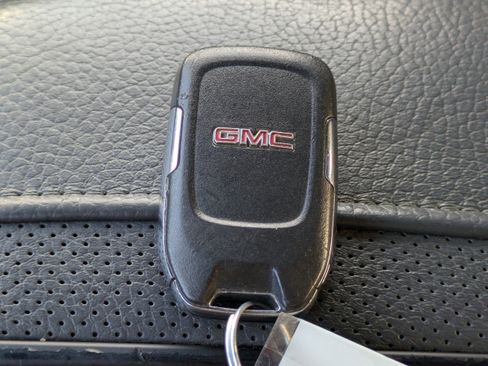 Used 2020 GMC Sierra 1500 Denali w/ Technology Package image 32