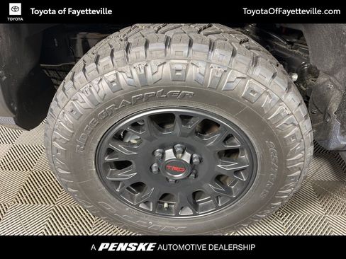 Used 2026 Toyota 4Runner TRD Off-Road AWD/4WD image 12