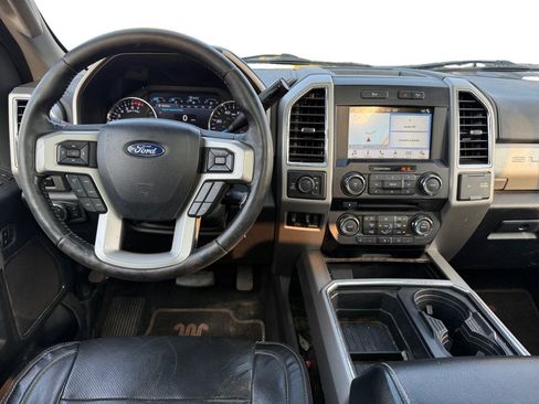 Used 2018 Ford F250 Lariat w/ Chrome Package AWD/4WD image 11