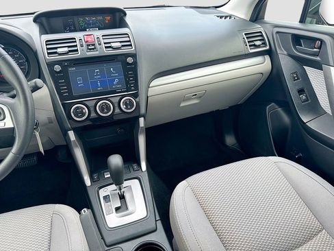 Used 2018 Subaru Forester 2.5i Premium image 29
