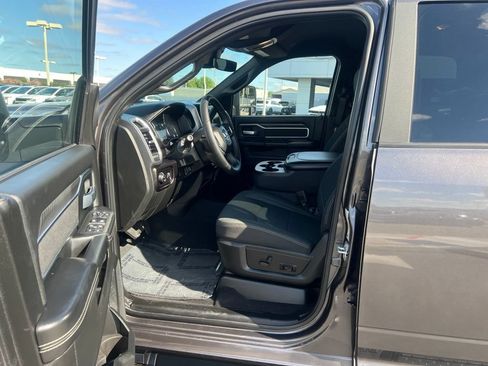 Used 2025 RAM 2500 Big Horn AWD/4WD image 27