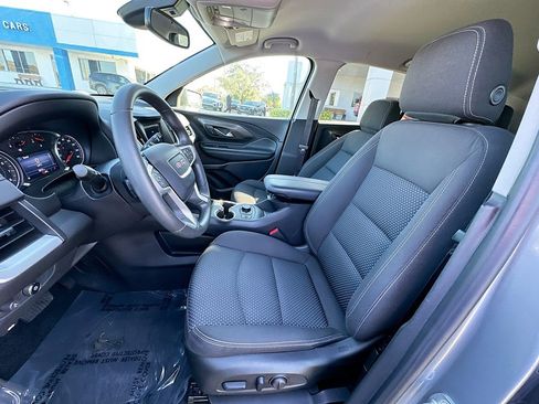 Certified 2023 GMC Terrain SLE w/ Driver Convenience Package image 20