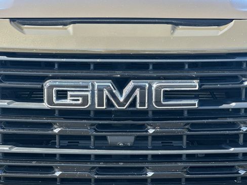 Used 2024 GMC Sierra 1500 Elevation w/ Elevation Premium Package AWD/4WD image 45