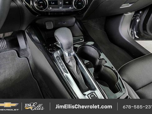 Certified 2025 Chevrolet Trax ACTIV w/ Driver Confidence Package FWD image 16