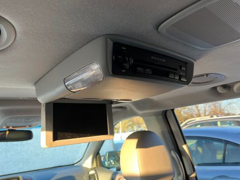 Used 2007 Kia Sedona EX w/ Luxury Pkg image 28