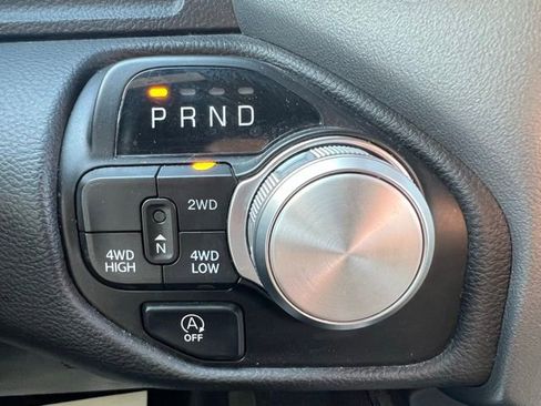 Used 2024 RAM 1500 Laramie image 20