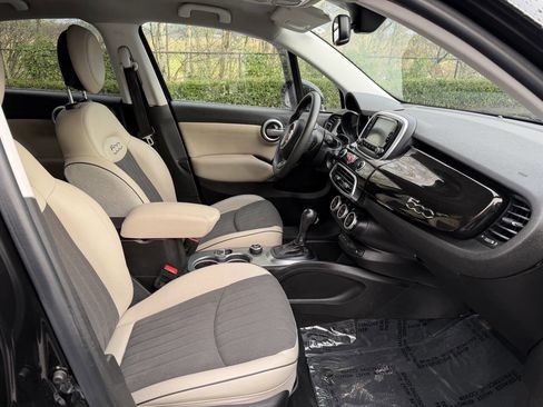 Used 2016 FIAT 500X Lounge image 15