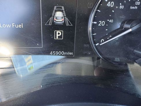 Used 2023 Nissan Kicks SV image 19