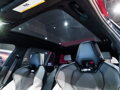 Used 2025 BMW M5 Touring image 30