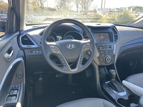 Used 2018 Hyundai Santa Fe Sport w/ 2.4L Value Package 02 image 27