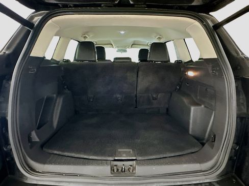 Used 2019 Ford Escape SEL image 30