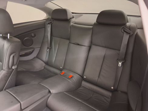 Used 2006 BMW 650i Coupe RWD image 30