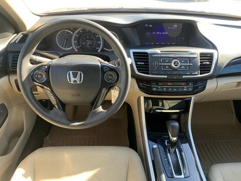 Used 2016 Honda Accord LX image 11