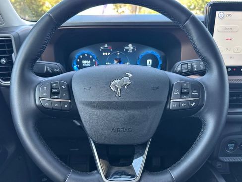 Certified 2025 Ford Bronco Sport Outer Banks w/ Outer Banks Tech Package+ AWD/4WD image 27