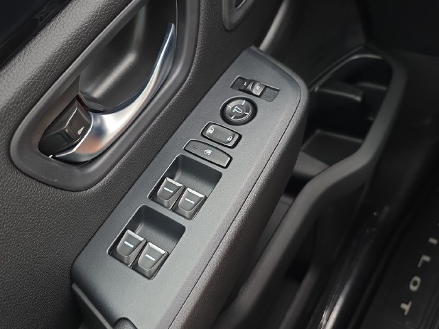 New 2026 Honda Pilot EX-L image 10