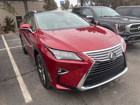 Used 2018 Lexus RX 350L Luxury w/ Accessory Package image 3
