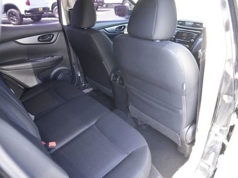 Used 2019 Nissan Rogue Sport S w/ Appearance Package image 14