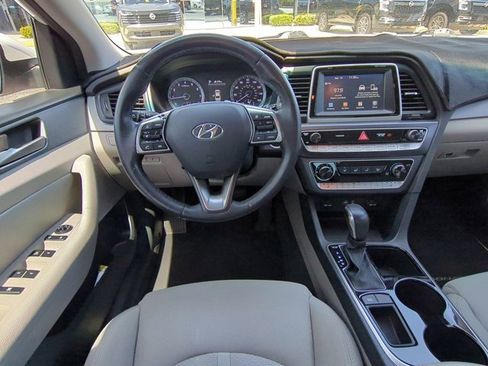 Used 2018 Hyundai Sonata SEL image 17