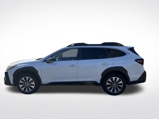 Used 2024 Subaru Outback Limited AWD/4WD image 9