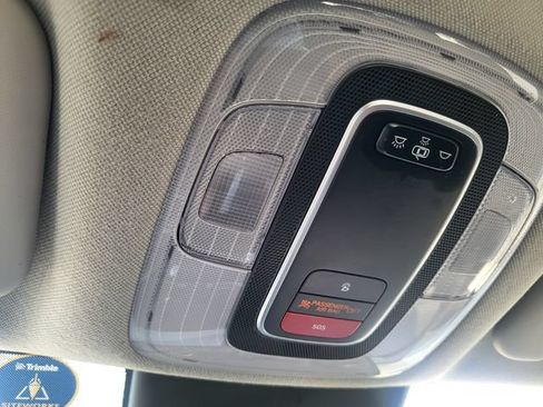 Used 2023 Hyundai Elantra SEL w/ Cargo Package FWD image 21