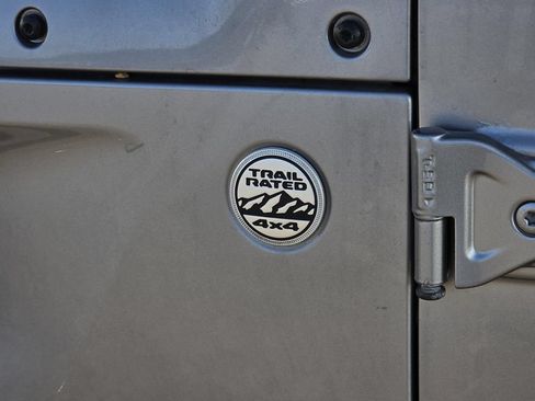 Used 2020 Jeep Wrangler Unlimited Sport S AWD/4WD image 9