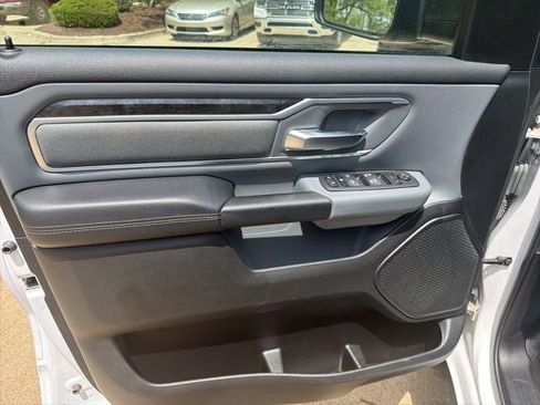 Used 2022 RAM 1500 Big Horn AWD/4WD image 8