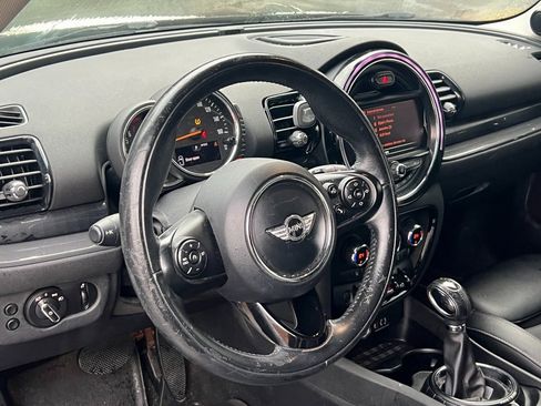Used 2017 MINI Cooper Clubman image 11