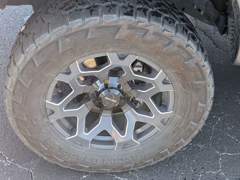 Used 2021 Ford F150 XLT w/ Equipment Group 302A High image 25