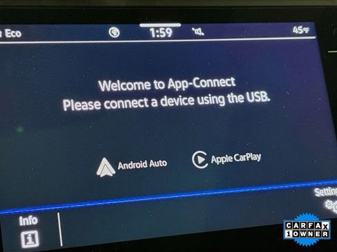 Certified 2024 Volkswagen Tiguan SE R-Line image 13