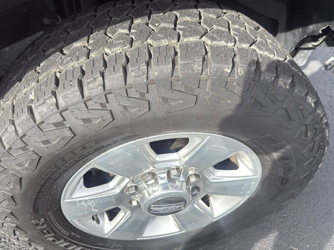 Used 2014 RAM 3500 Laramie Longhorn w/ Convenience Group AWD/4WD image 42