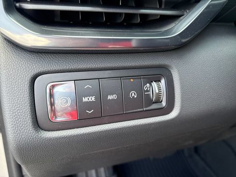 New 2026 GMC Acadia AT4 w/ Super Cruise Package AWD/4WD image 19