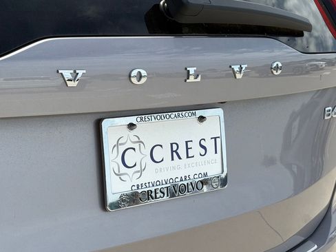 New 2026 Volvo XC90 B6 Ultra w/ Protection Package Premier AWD/4WD image 7