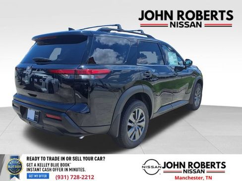 New 2026 Nissan Pathfinder SV FWD image 17